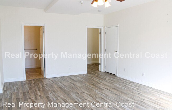 Building Photo - 4 br, 3 bath House - 5518 Tunitas Ave.
