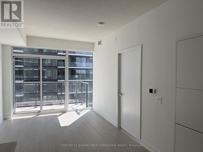 Building Photo - 4010 Eglinton Ave W