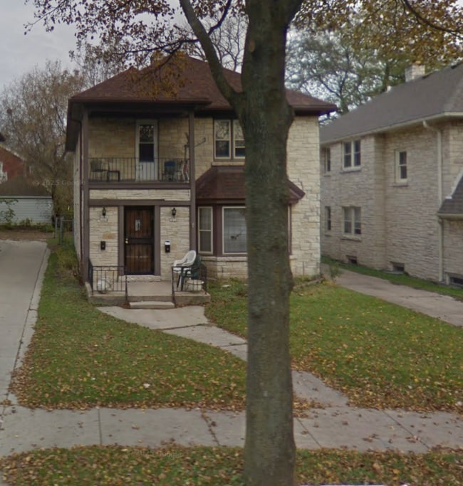 Building Photo - 2624 N 60th St