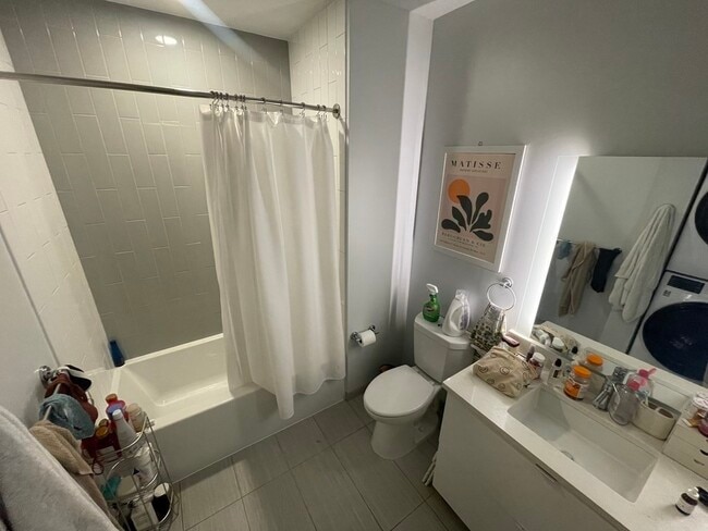 Building Photo - 3 Lisbon St