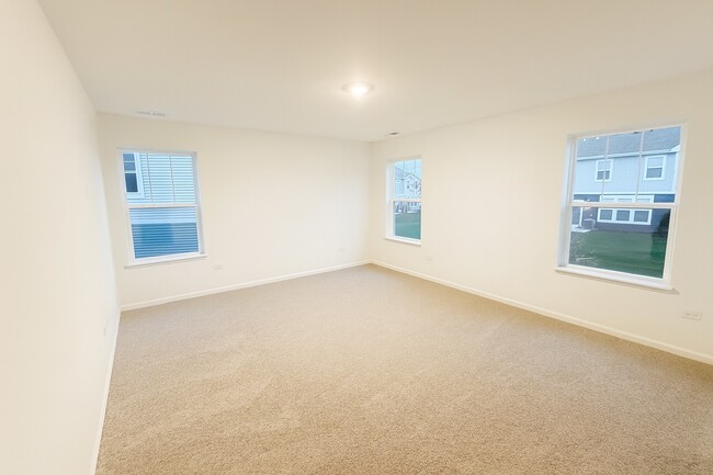 Building Photo - 16503 Golden Vly Ln