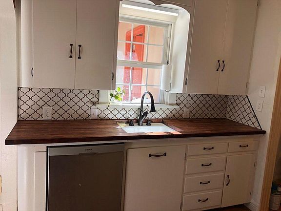 Foto del edificio - 1913 Seymour Ave