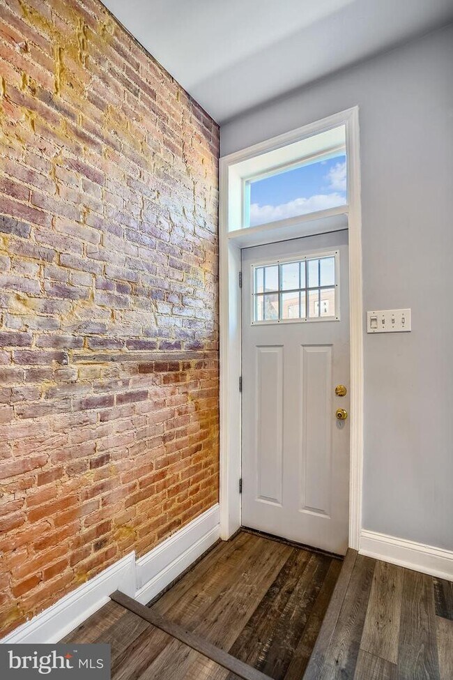 Building Photo - 1641 N Patterson Park Ave
