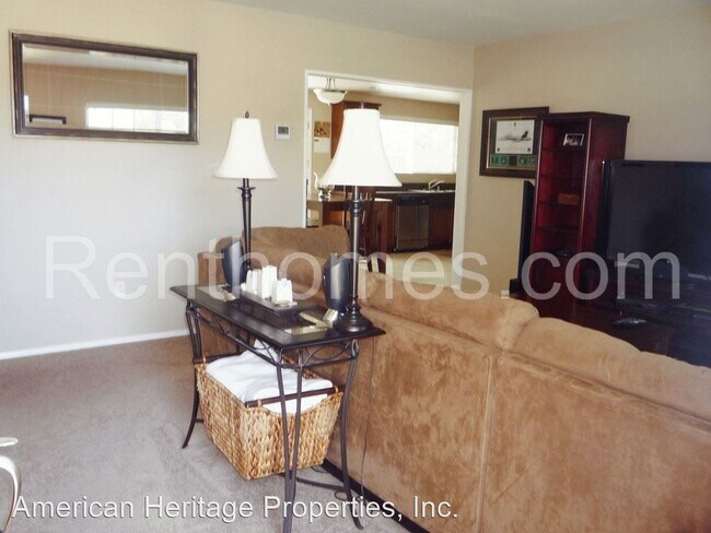 Building Photo - 2 br, 2 bath House - 13367 Carriage Road