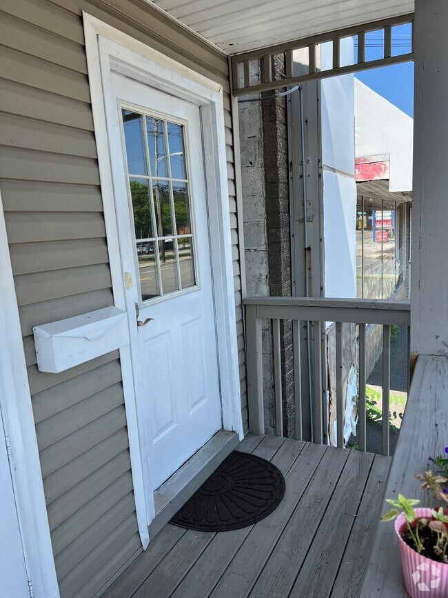 Apartments for Rent in Wanaque NJ with High Ceilings 1 Rentals