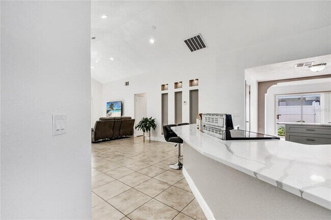 Foto del edificio - 107 Blue Indigo Ct