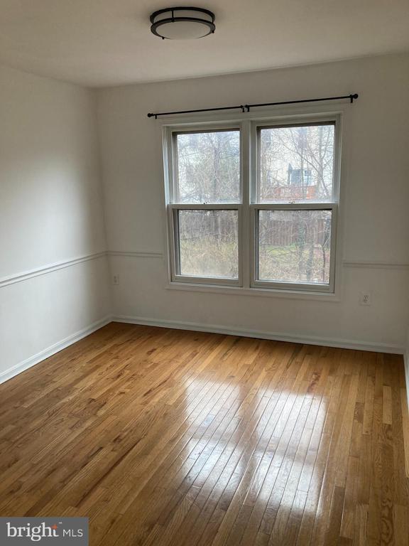 Foto del edificio - 14193 Royal Oak Ln