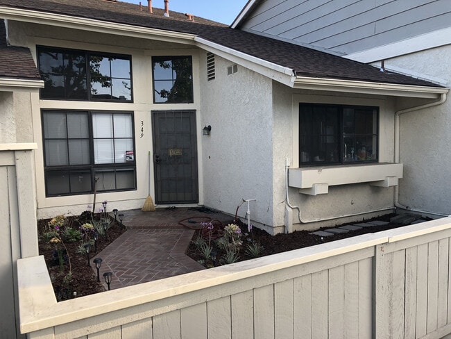 Photo - 2 Bdrm Condo in the Gated Saratoga Community