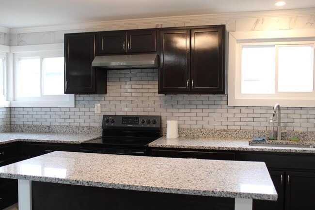 Foto del edificio - 9387 Mink St SW