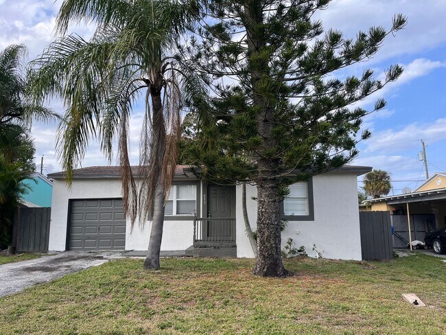 Foto del edificio - Newly renovated 3/2 for rent!