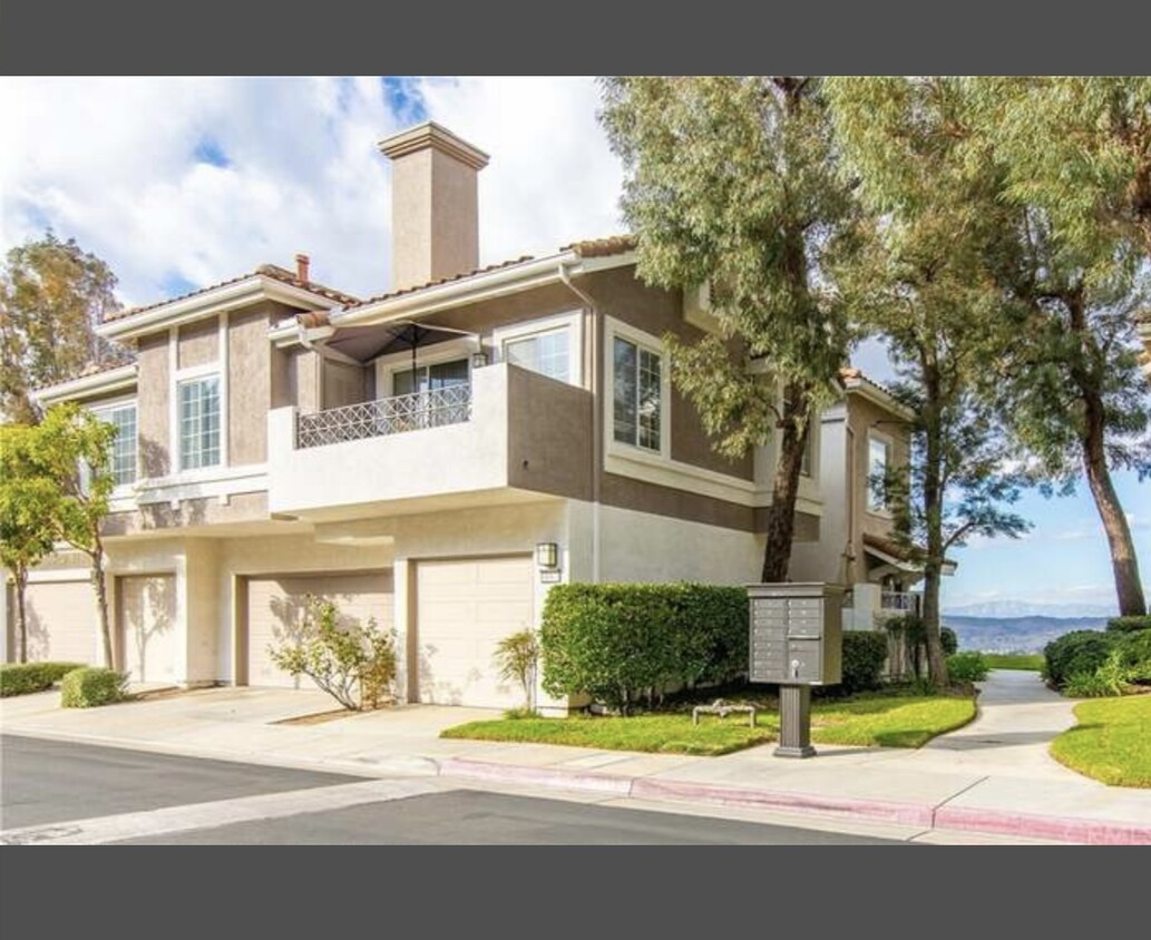 Foto principal - 8065 E Sandstone Dr
