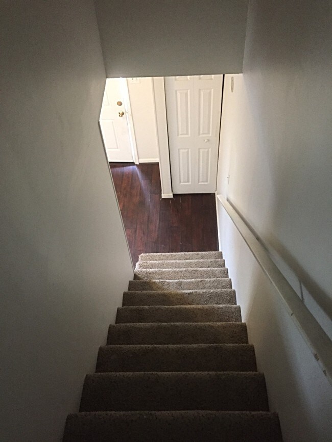 Photo - 103 Stone Tree Dr House