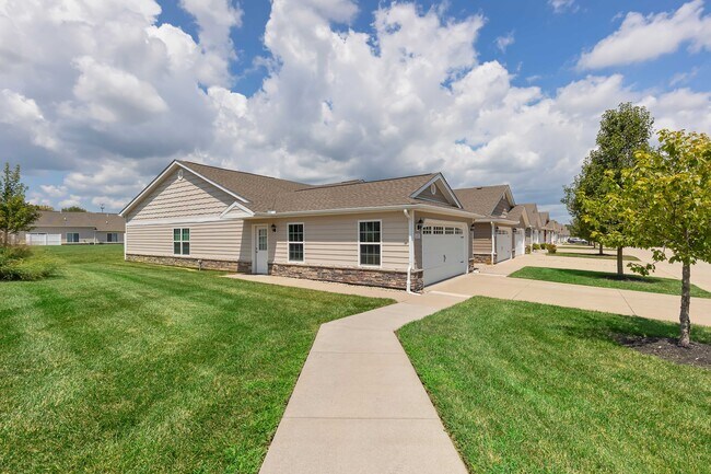 Foto del edificio - Redwood Centerville