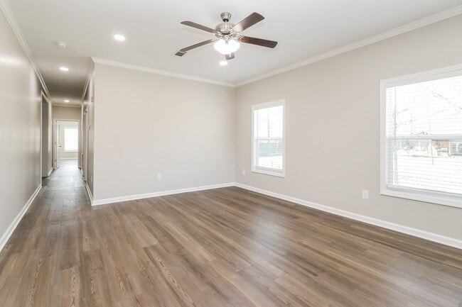 Foto del edificio - 8516 Kellett St