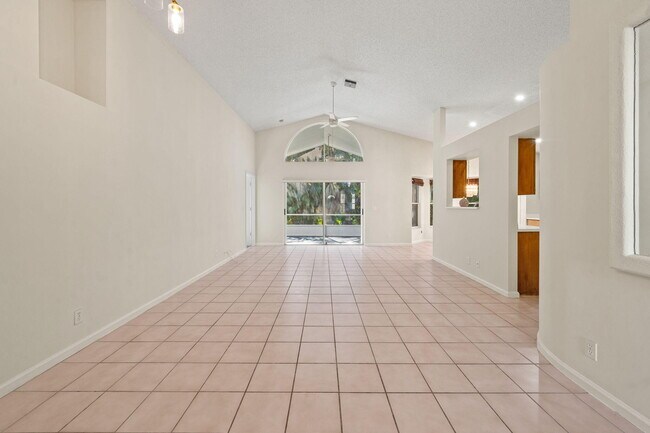 Foto del edificio - 300 Hammocks Trail