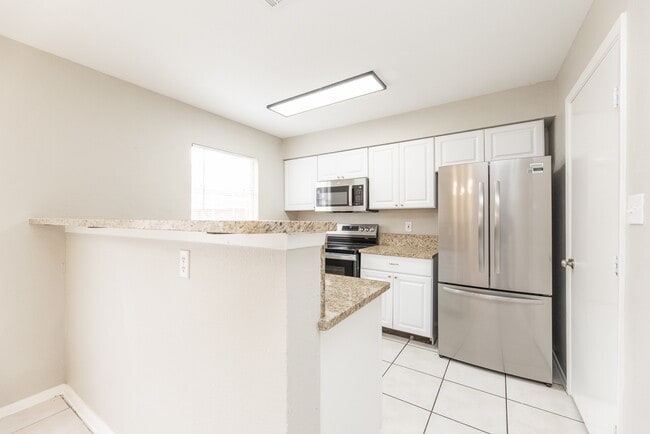 Building Photo - 1930 Avenue B