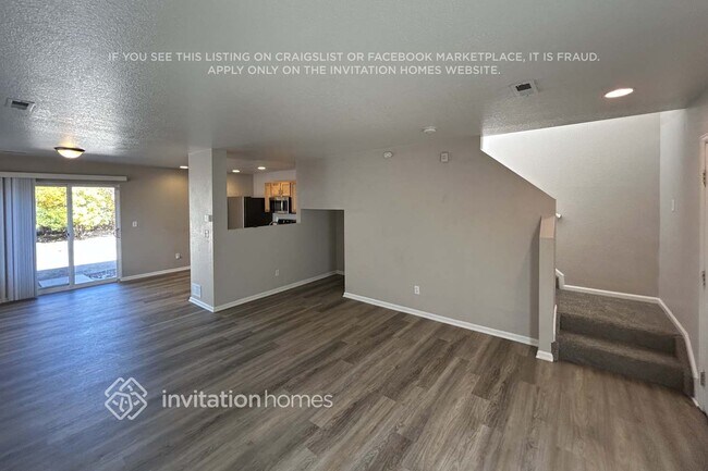Building Photo - 1343 Flycatcher Ave