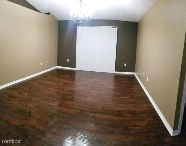 Building Photo - 4 br, 2 bath House - 821 Sunridge Village Dr
