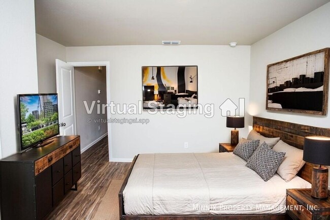 Building Photo - 2110 Langford Ave