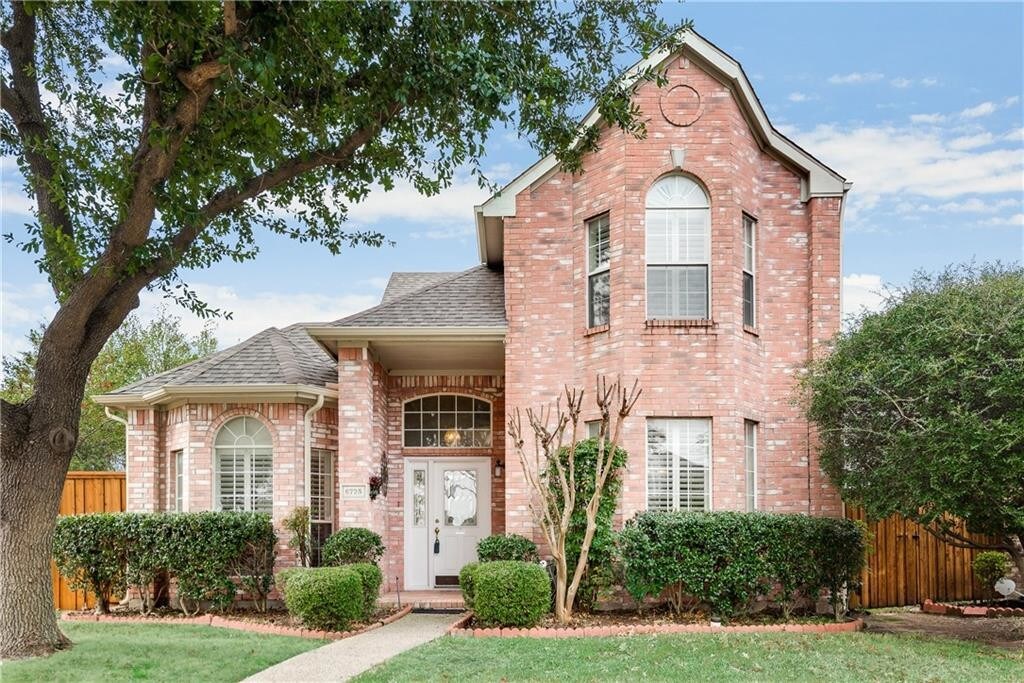 Foto principal - 6725 Saddletree Trail