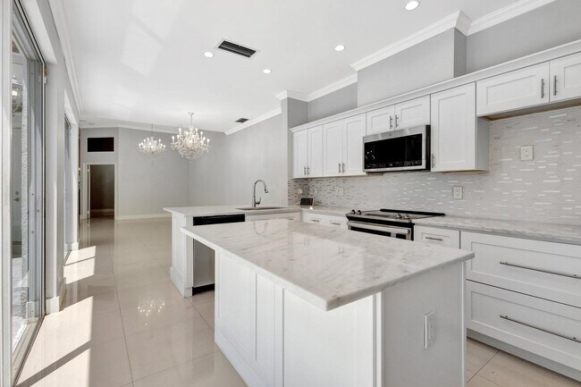 Building Photo - 3807 Candlewood Ct
