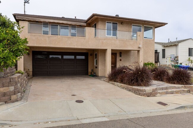 Building Photo - Expansive View of San Diego Bay! Double Ca...