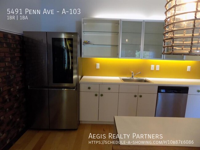 Building Photo - EAST LIBERTY MUST SEE INSIDE!!! (1 BED 1 B...
