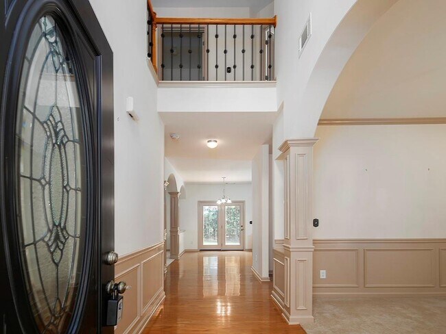 Foto del edificio - 1746 Stoney Chase Dr