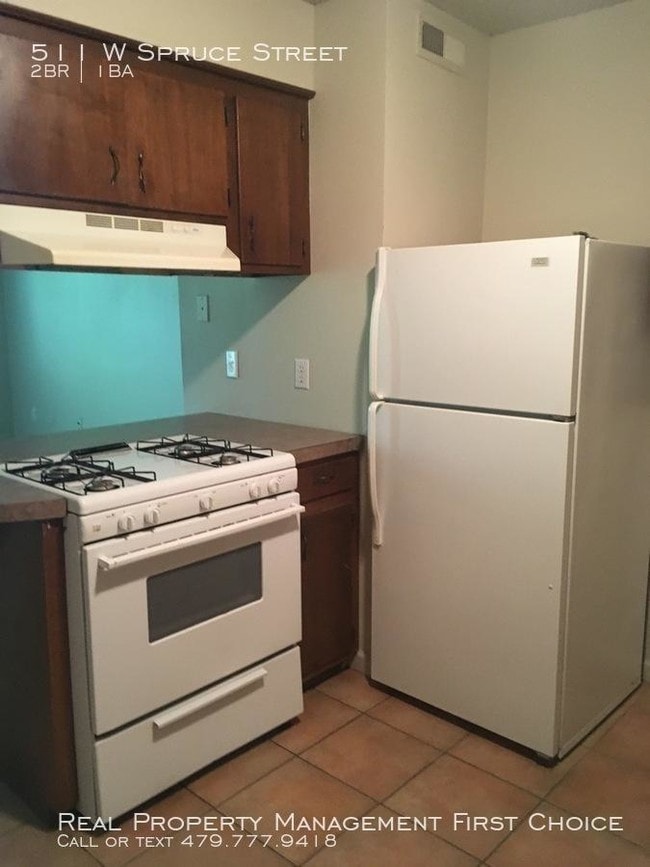Building Photo - 2 bedroom in Fayetteville AR 72703