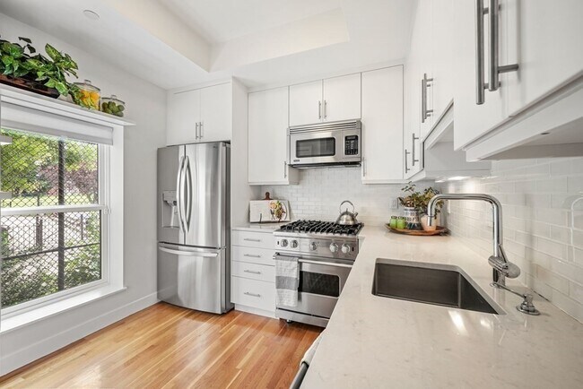 Building Photo - 243 Shawmut Ave