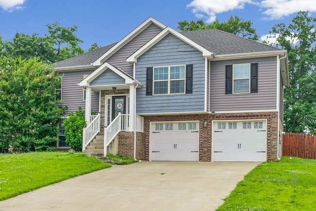Building Photo - 771 Banister Dr