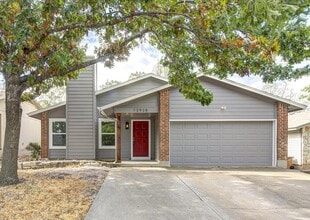 Building Photo - 12925 Covington Trail