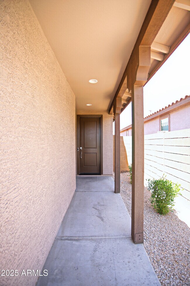 Building Photo - 32526 N 20th Gln