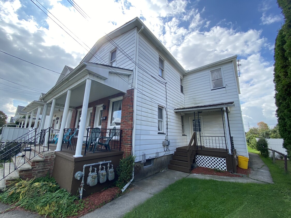 Primary Photo - 232 Orchard St