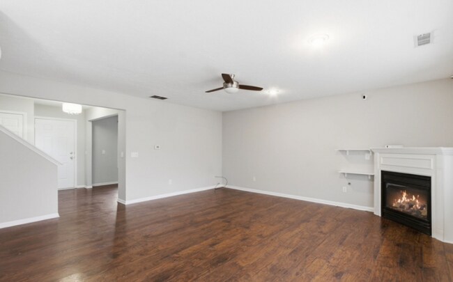 Foto del edificio - 10870 Balfour Dr