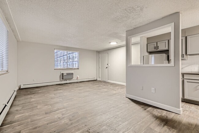 Foto del edificio - 3145 W Arkansas Ave