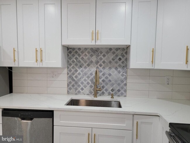 Building Photo - 2502 Federal St