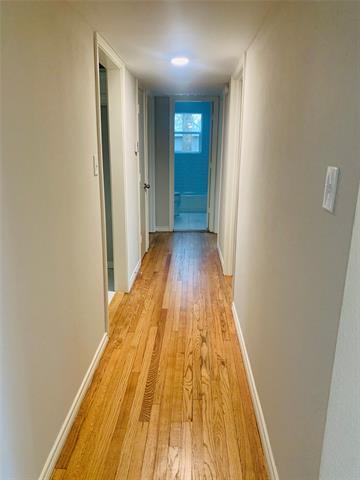 Building Photo - 2017 E Hillbrook St