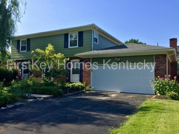 Primary Photo - 9600 Aylesbury Dr