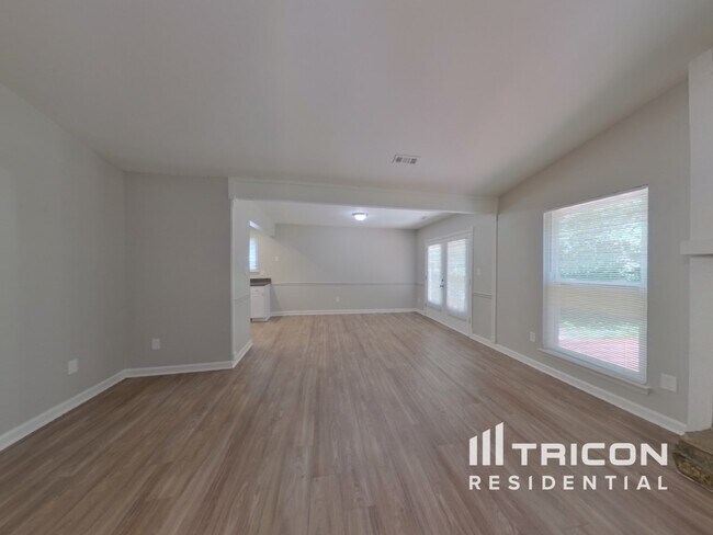 Foto del edificio - 10219 Atchinson Dr