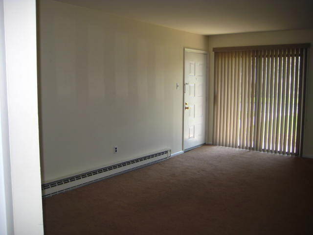 Building Photo - 612 N Shady Retreat Rd