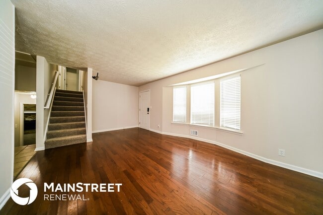 Building Photo - 5338 Olde St