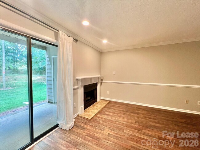 Foto del edificio - 2901 Heathstead Place