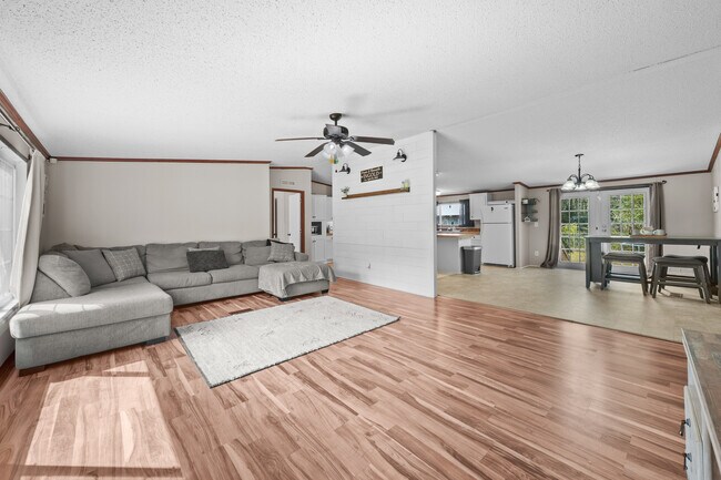 Foto del edificio - 1783 Wilkinson Rd