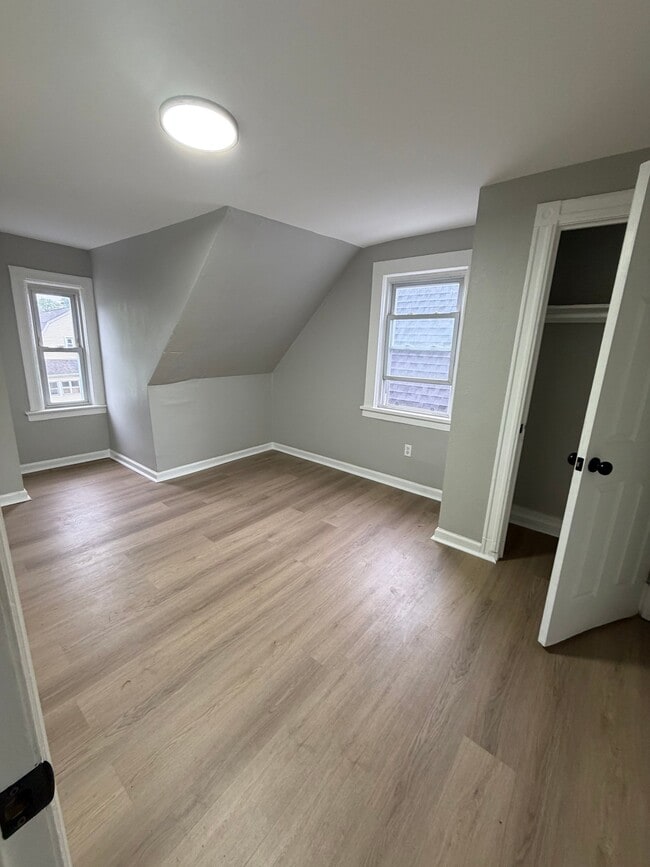 Building Photo - 19 N 18th St