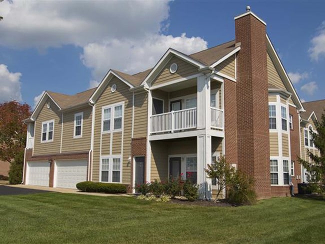 Building Photo - The Retreat at Carmel