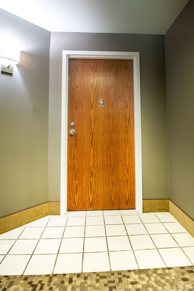Front door of unit - 960 Fell St