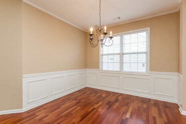 Foto del edificio - 799 Clairidge Elm Trail SW