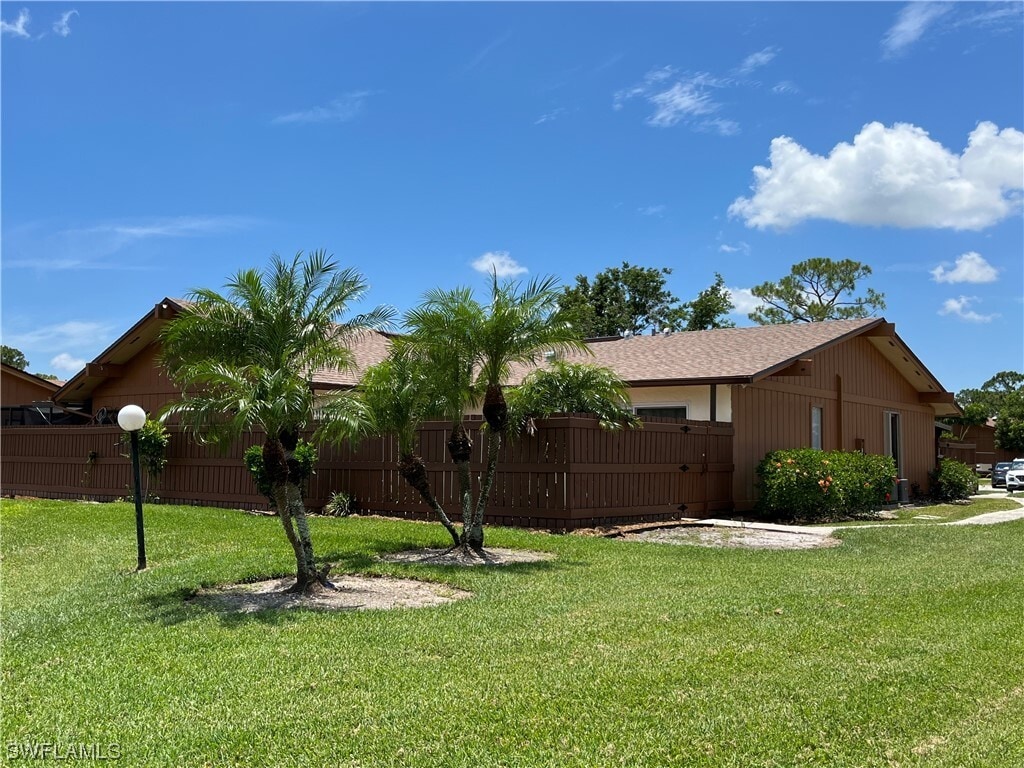 Primary Photo - 5660 Foxlake Dr