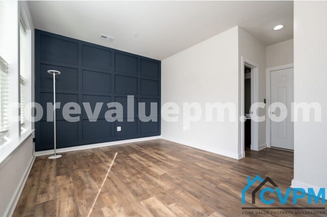 Building Photo - 1681 Signalman Ct